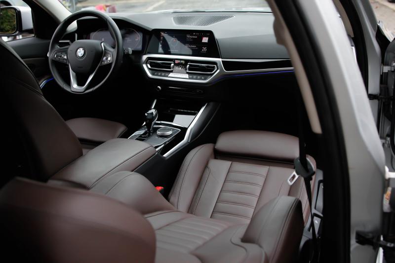 BMW - 320 - pic9
