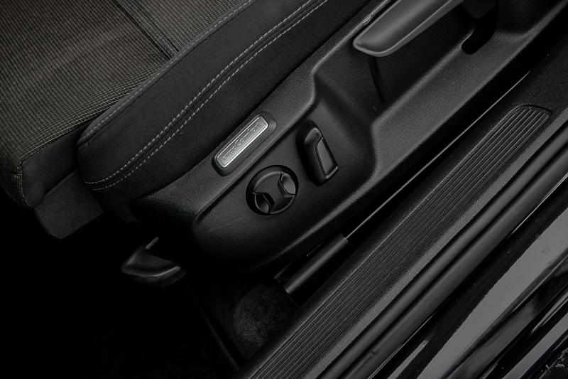 Volkswagen - Passat - pic7