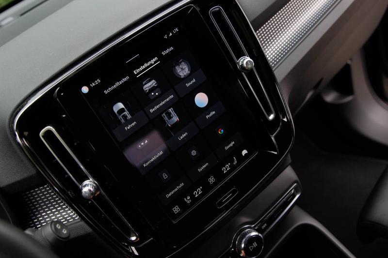 Volvo - XC40 - pic38