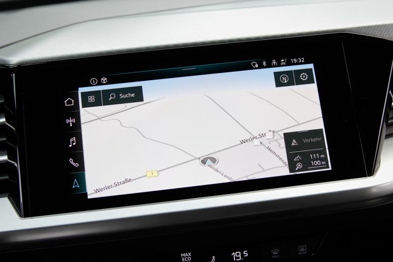 Audi - Q4 - pic22