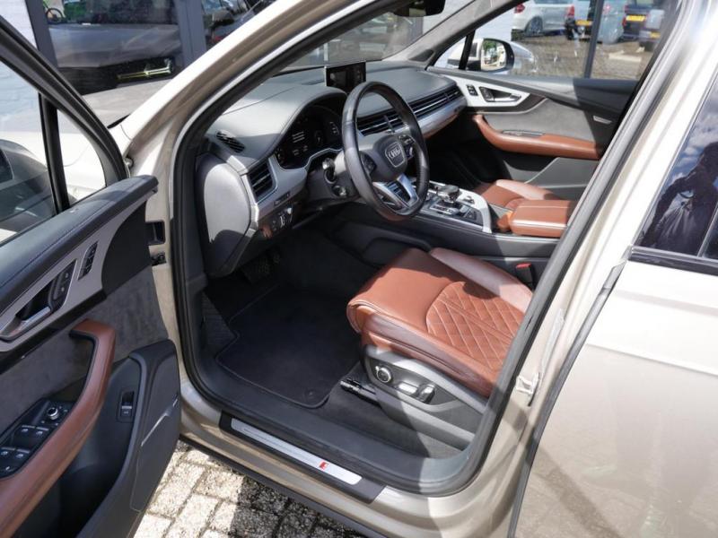 Audi - Q7 - pic11