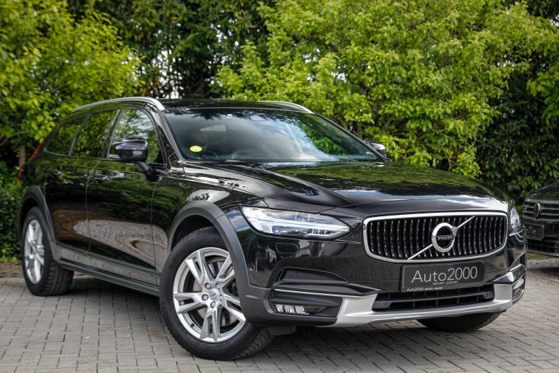 Volvo - V90 Cross Country - pic5