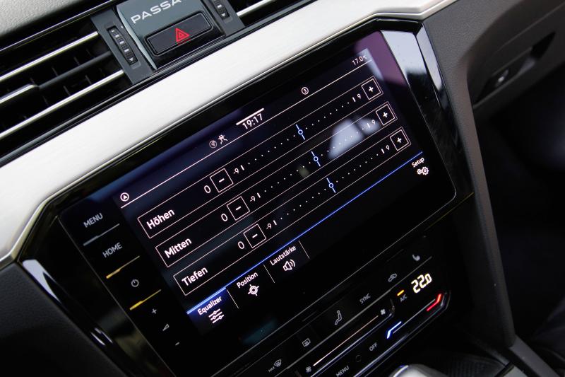 Volkswagen - Passat - pic20