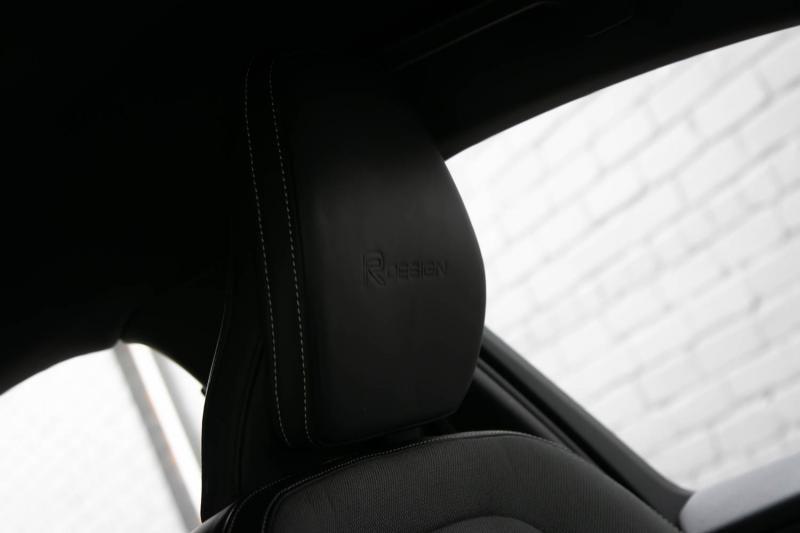 Volvo - S60 - pic30