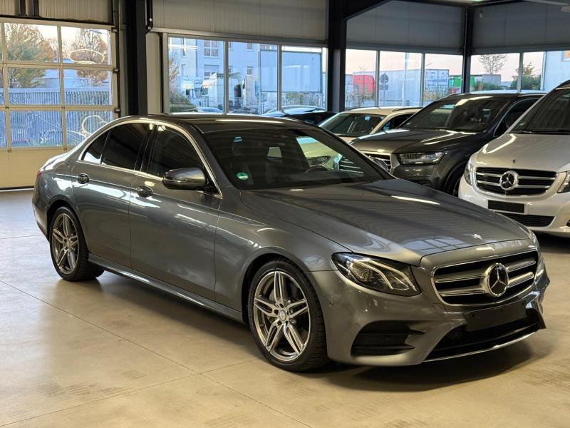 Mercedes - E350 - pic2
