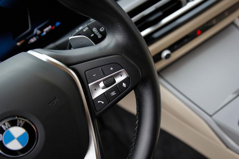 BMW - 320 - pic20