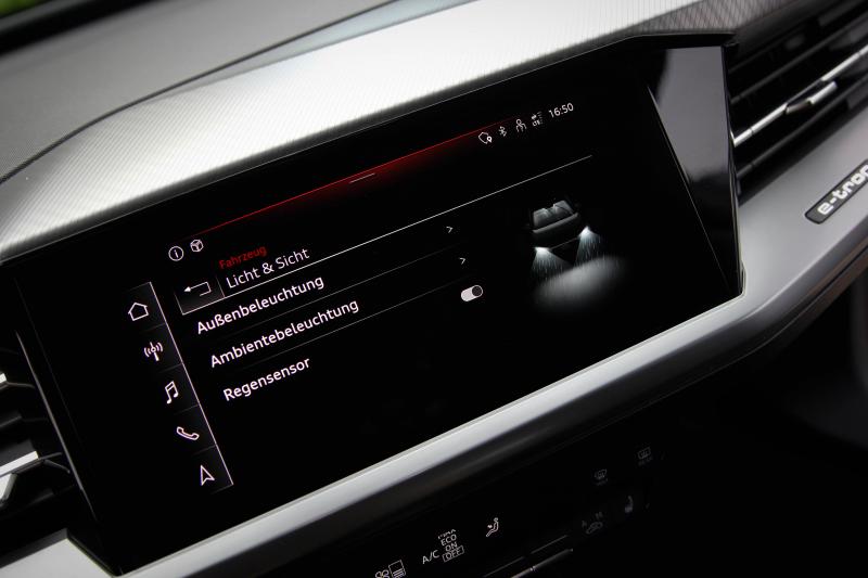 Audi - Q4 - pic27