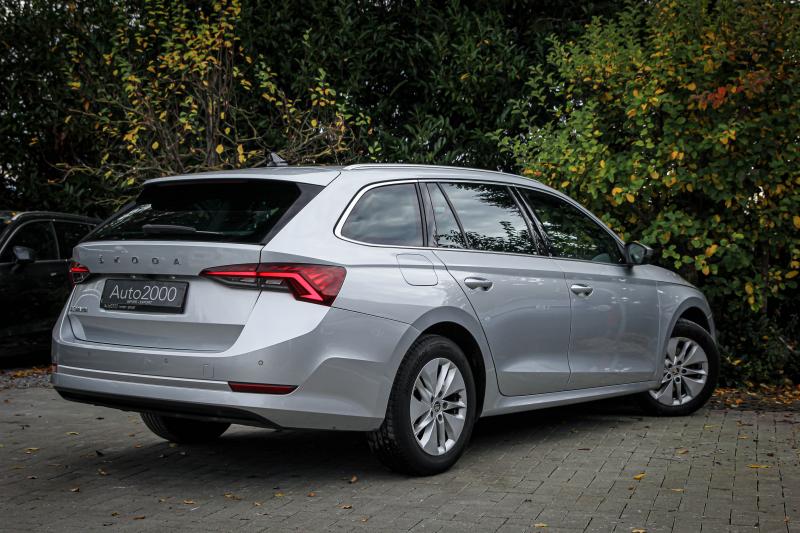 Skoda - Octavia - pic5