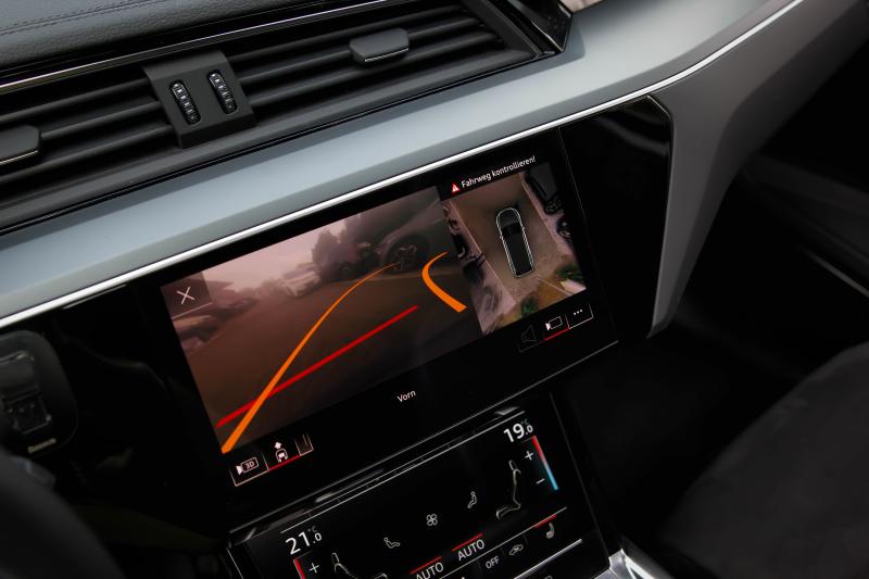 Audi - E-tron - pic48