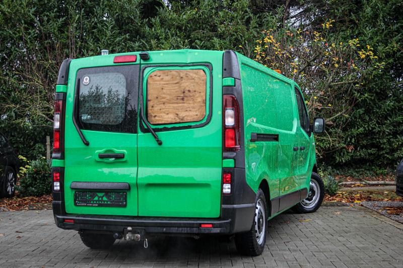 Renault - Trafic - pic4