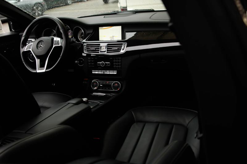 Mercedes - CLS350 AMG - pic8