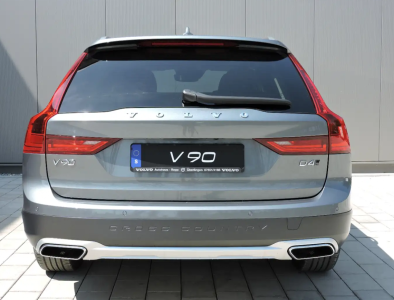 Volvo - V90 - pic3