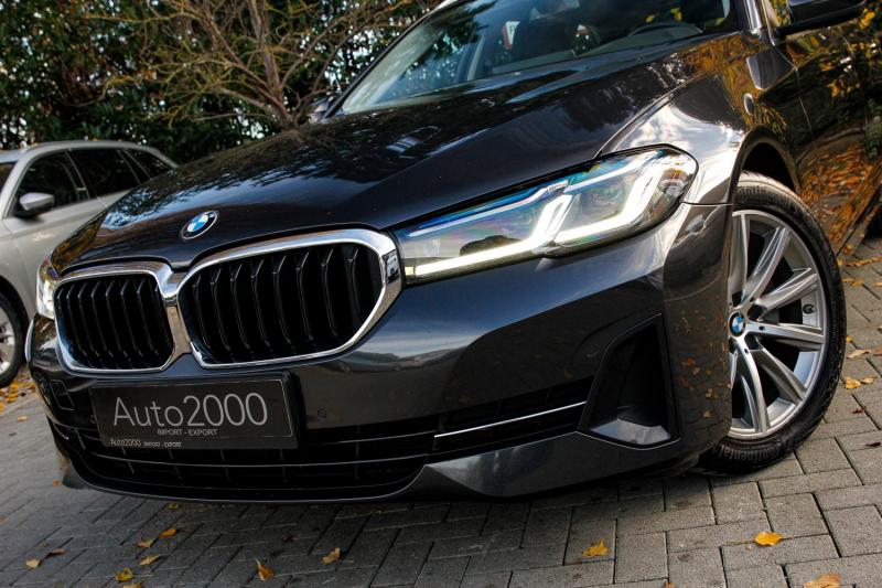BMW - 520 i - pic2