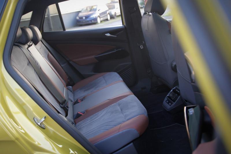 Volkswagen - ID4 - pic8