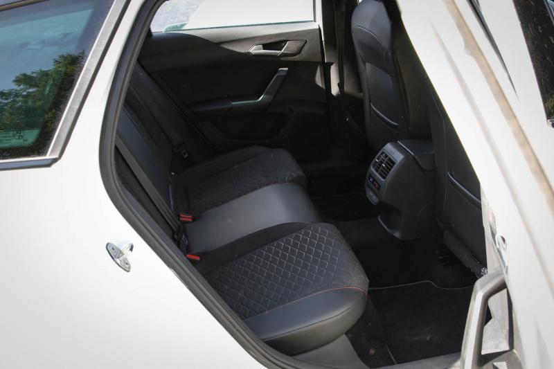 Seat - Leon - pic12