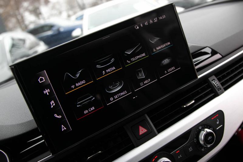 Audi - a4 - pic18