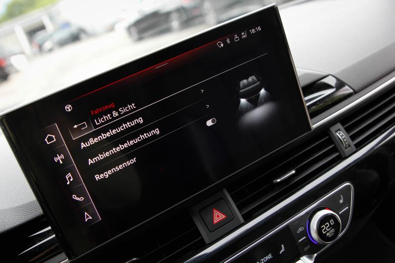 Audi - A4 - pic26