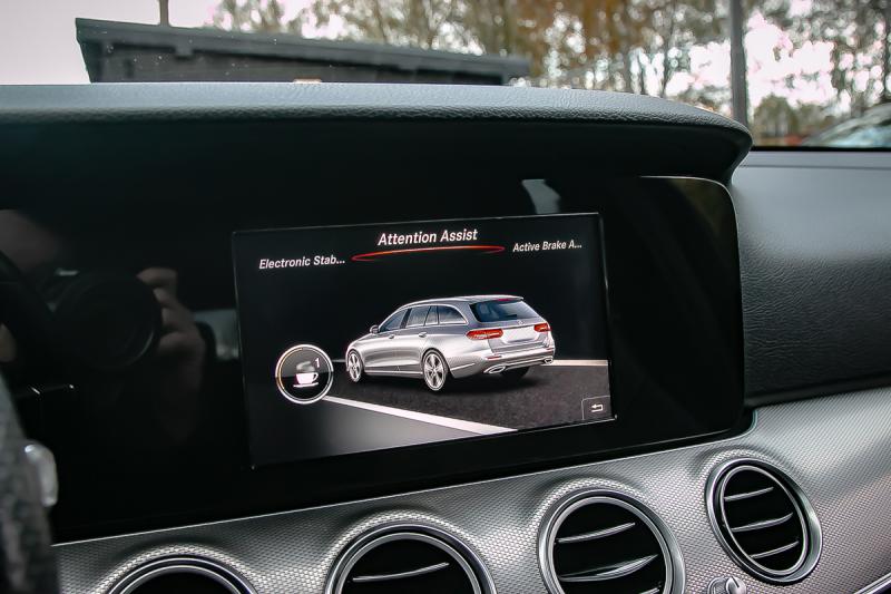 Mercedes - E200 - pic31