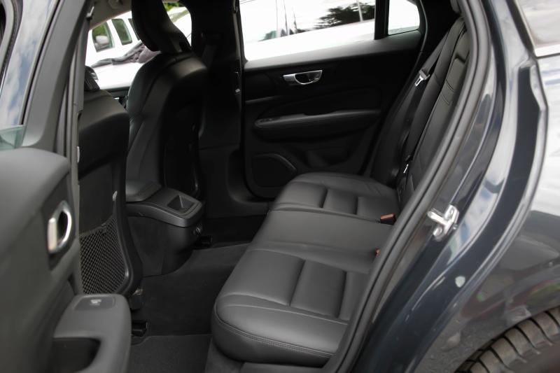 Volvo - V60 - pic8