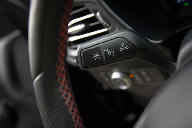 Ford - Kuga - pic17
