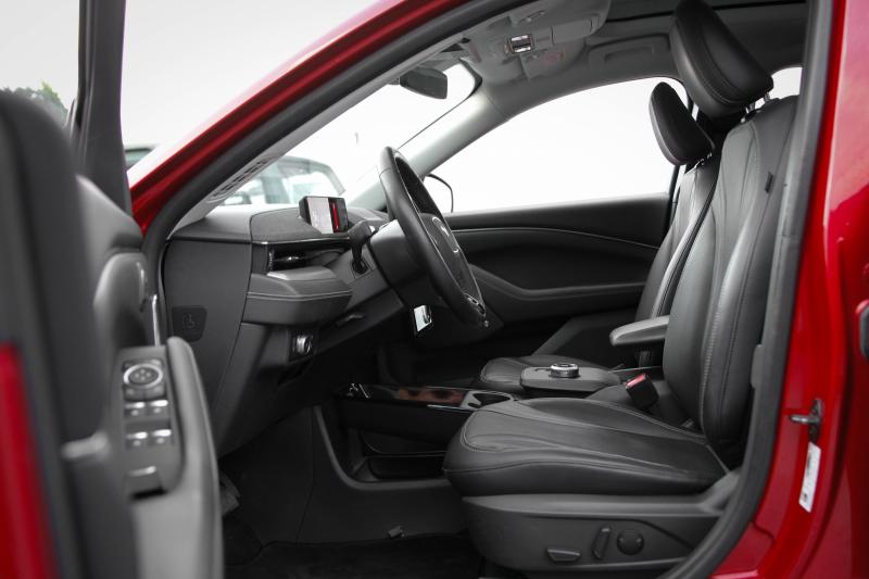 Ford - Mustang - pic13