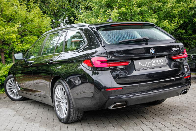 BMW - 530e - pic4