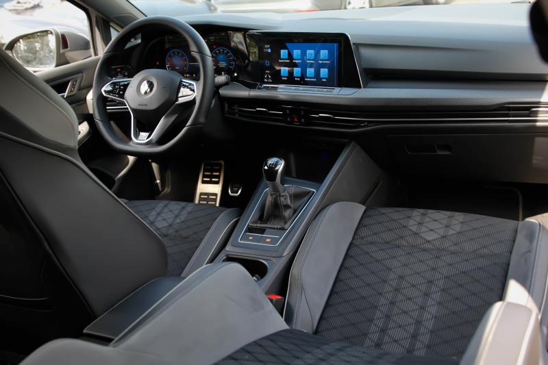 Volkswagen - Golf 8 - pic13