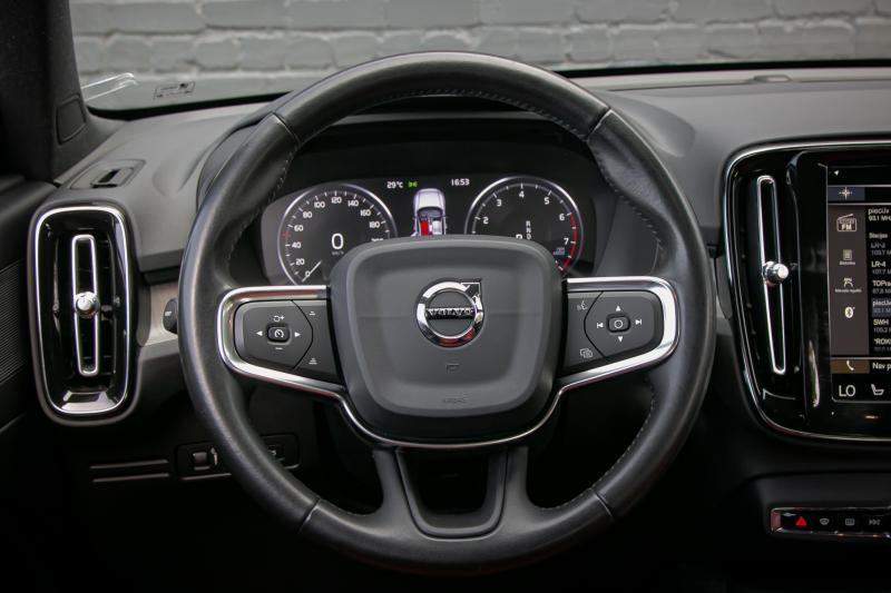Volvo - XC40 - pic18