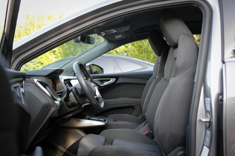 Audi - Q4 - pic14