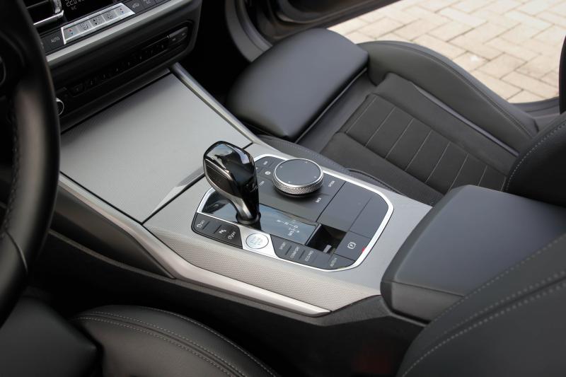 BMW - 320 - pic23