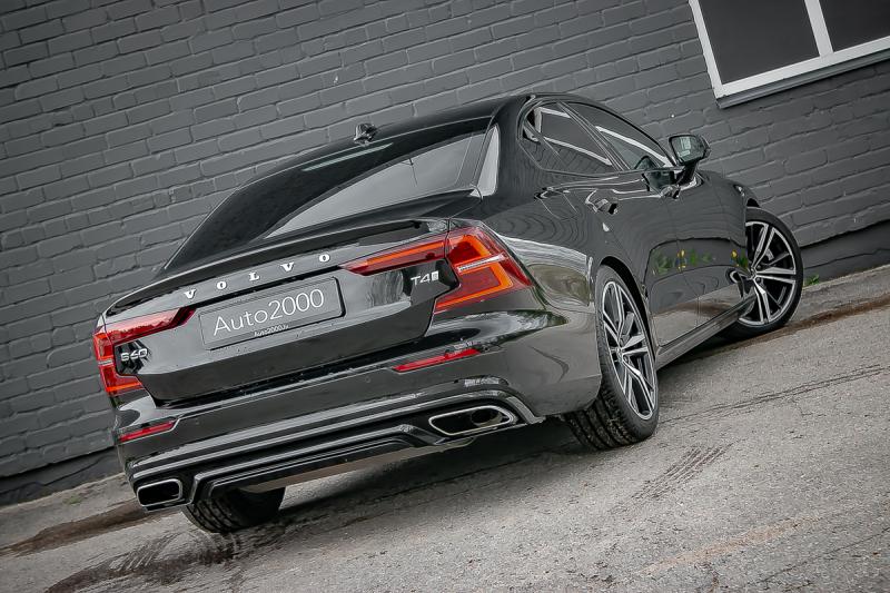 Volvo - S60 - pic25