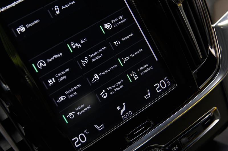 Volvo - V90 Cross Country - pic37