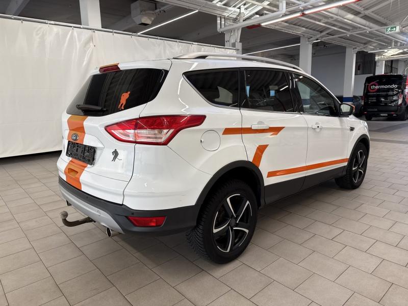 Ford - Ford Kuga 2,0 TDCI 4x4 PowerShift Titanium - pic3