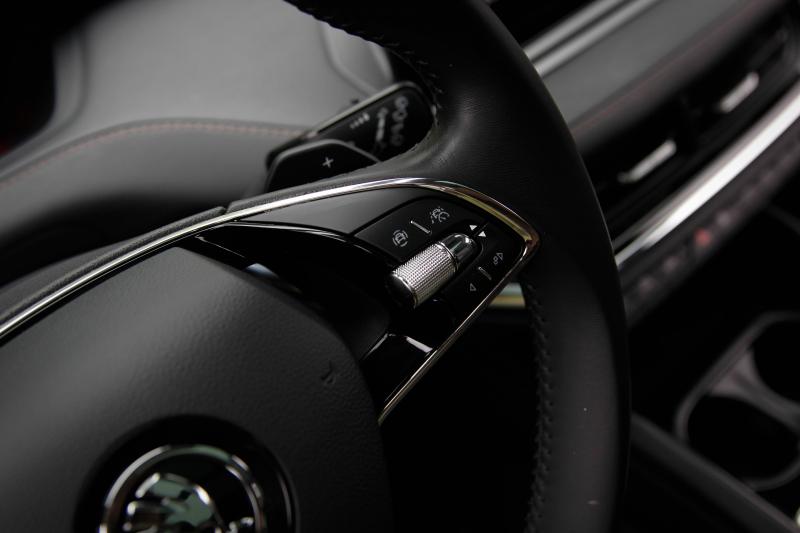 Skoda - Enyaq iV - pic32