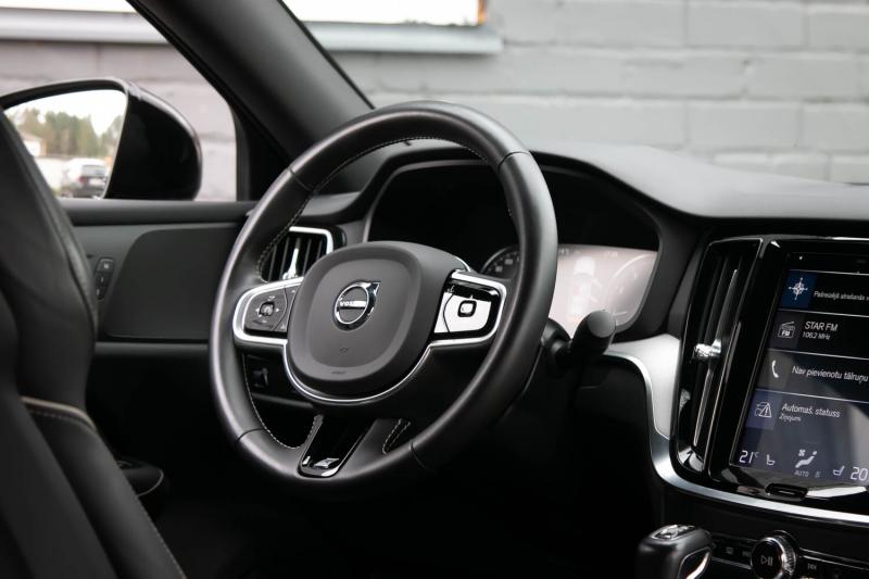 Volvo - S60 - pic44