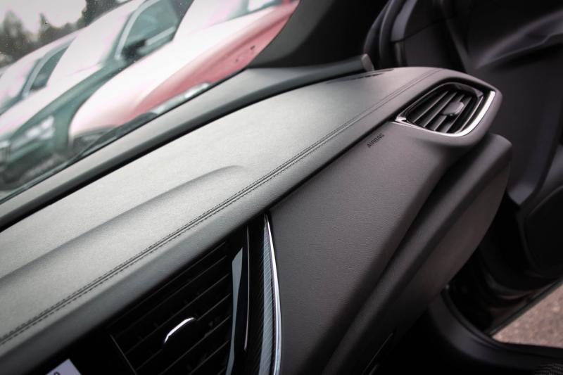Opel - Insignia - pic12