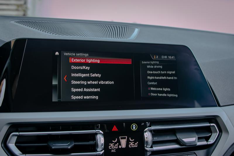 BMW - 320 - pic38