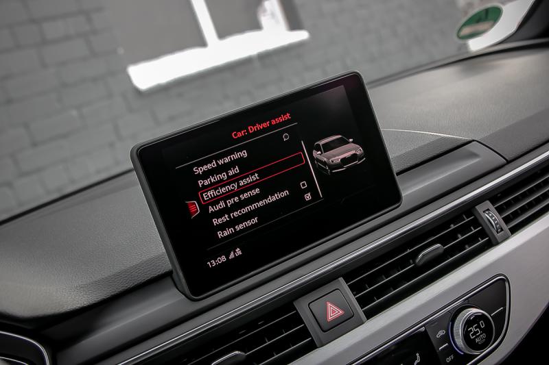 Audi - A4 - pic20