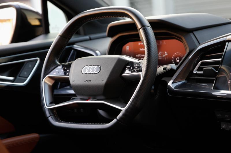 Audi - Q4 - pic15