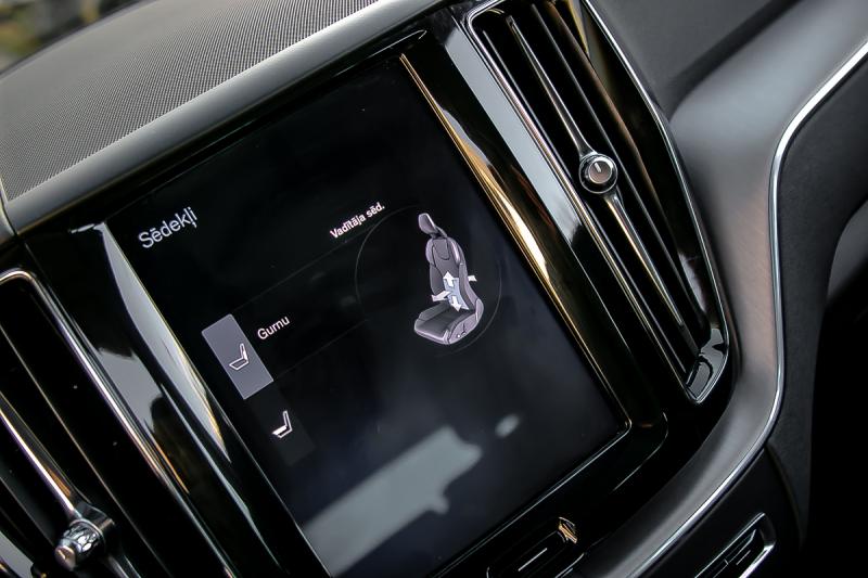 Volvo - XC60 - pic14