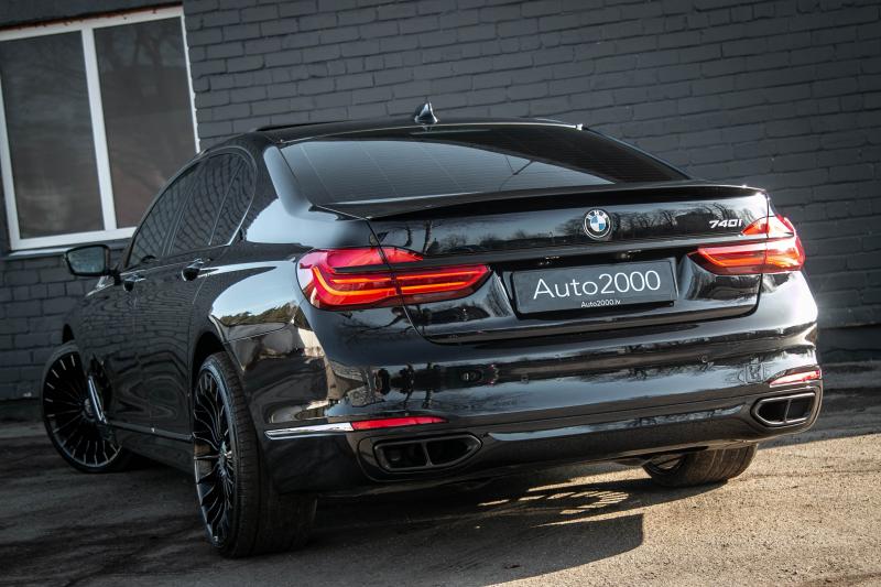 BMW - 740 - pic3