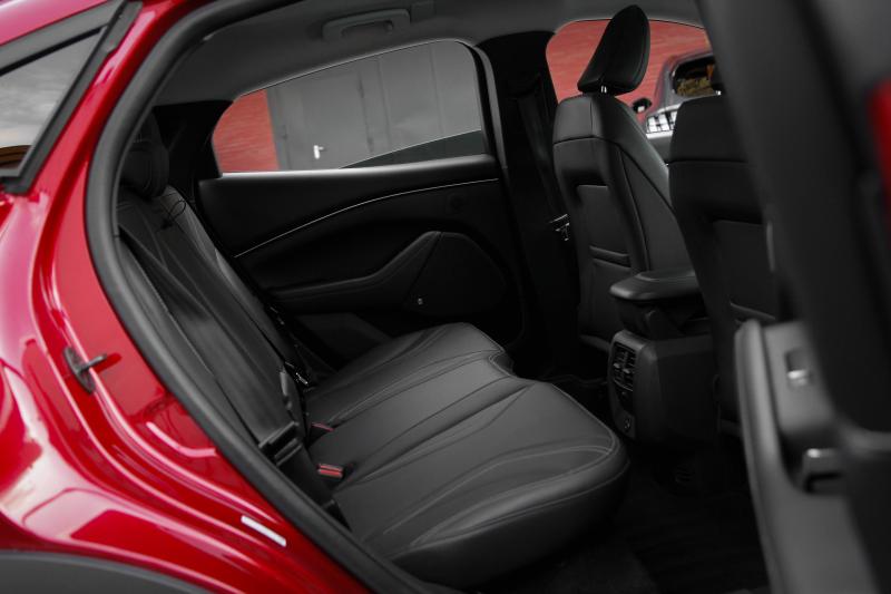 Ford - Mustang - pic9