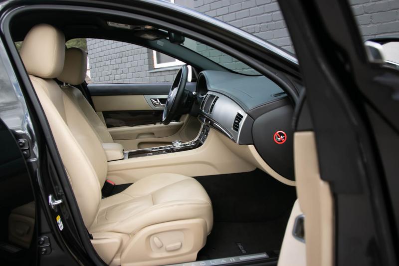 Jaguar - XF - pic16