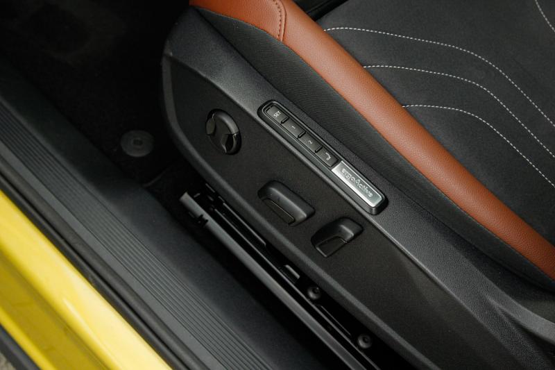 Volkswagen - ID4 - pic13