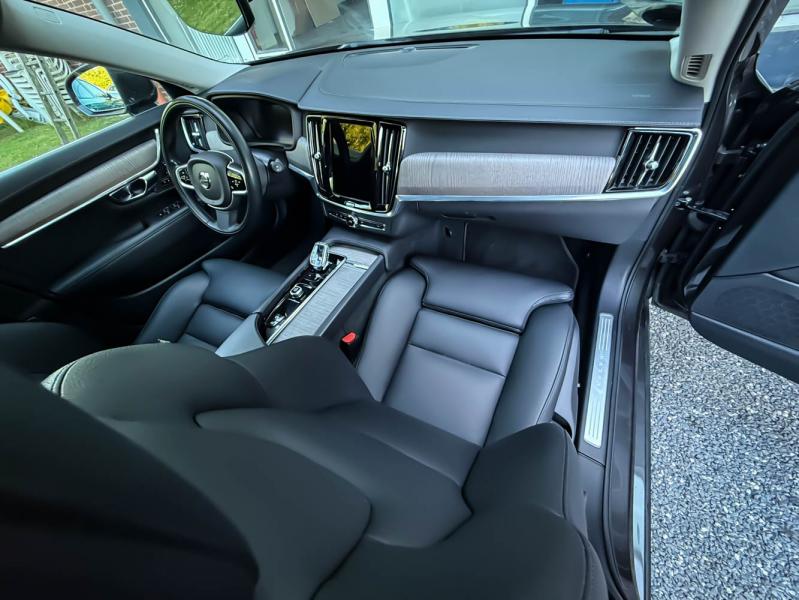 Volvo - V90 - pic8