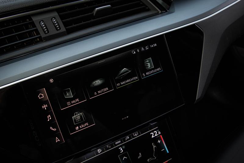 Audi - E-tron - pic21