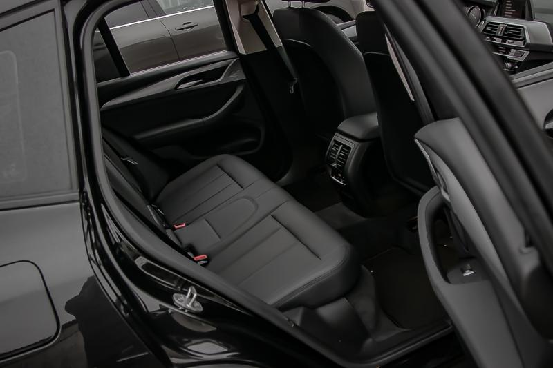 BMW - X3 - pic12