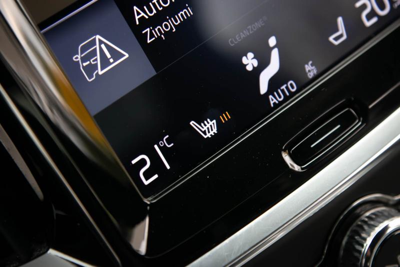 Volvo - S60 - pic16