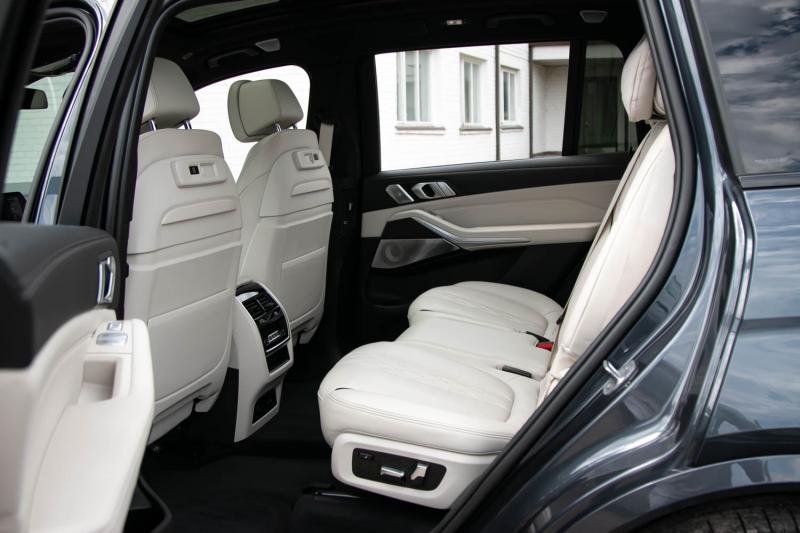 BMW - X7 - pic63