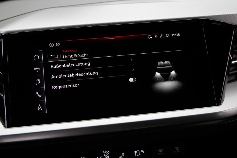 Audi - Q4 - pic28